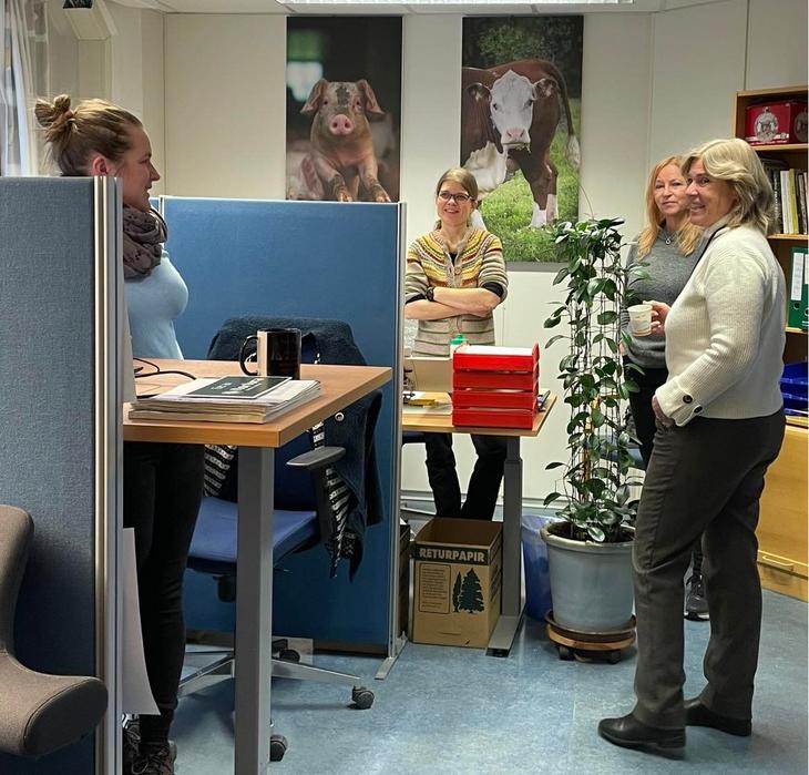 Konsrnsjefen på besøk hos medlemssenteret Konsrnsjefen på besøk hos medlemssenteret